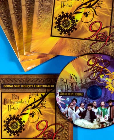 Płyta tłoczona CD w opakowaniu kartonowym typu Digipack CD 4P