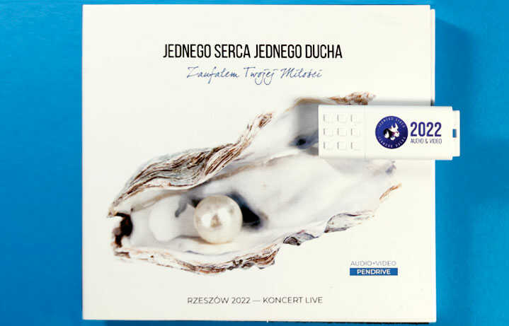 Pendrive z logo w opakowaniu digipack USB